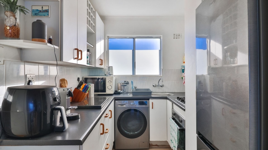 To Let 3 Bedroom Property for Rent in Hermanus Beach Club Western Cape